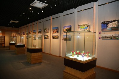 2021年茶山鎮(zhèn)&ldquo;慶國慶&rdquo;文藝精品聯(lián)展揭幕 謳歌黨的光輝歷程和偉大成就